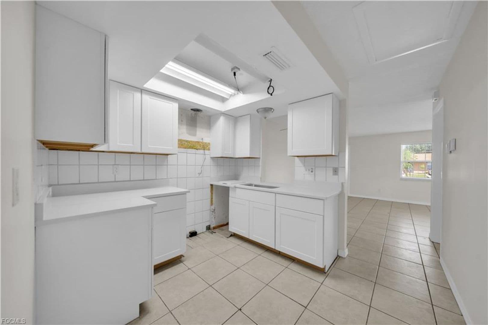 Fort Myers Apartment: 18252-18256 Morgan Drive