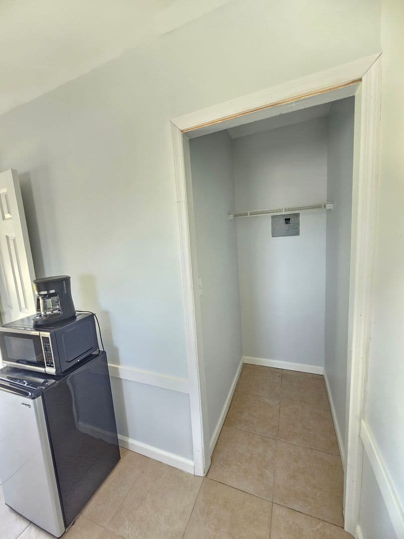 Ft. Myers Apartment: 14621 McGregor Blvd.