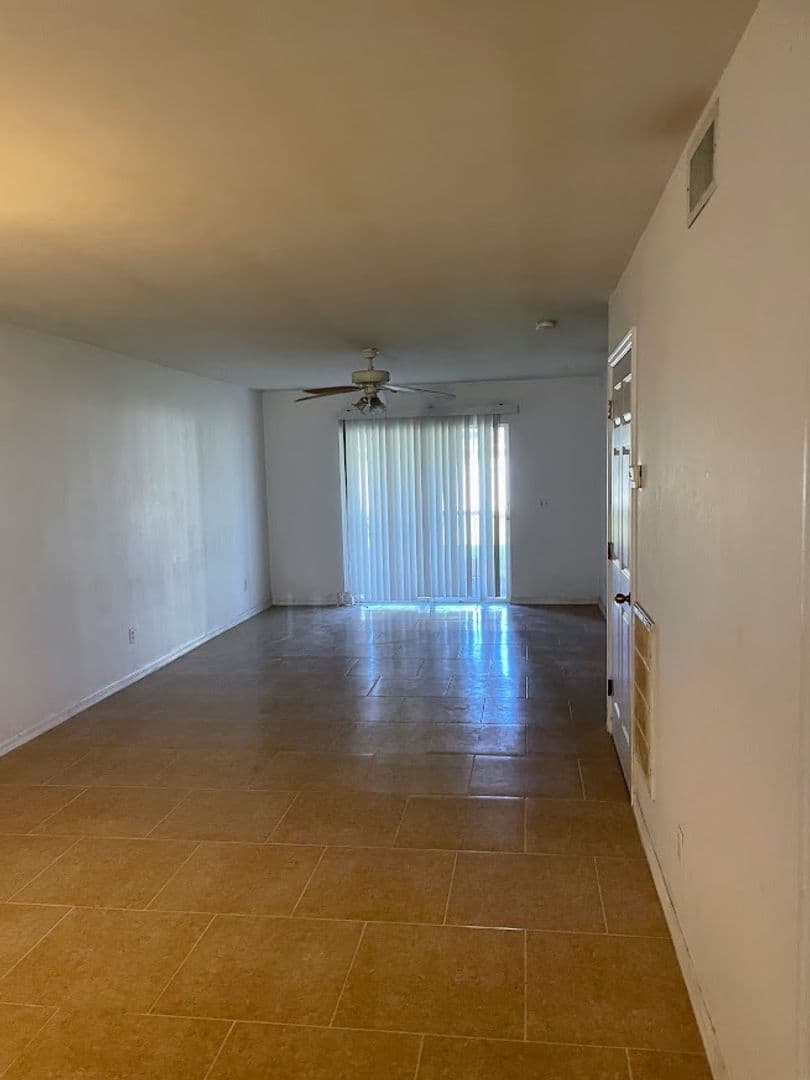 Cape Coral Apartment: 721 SW 36th St