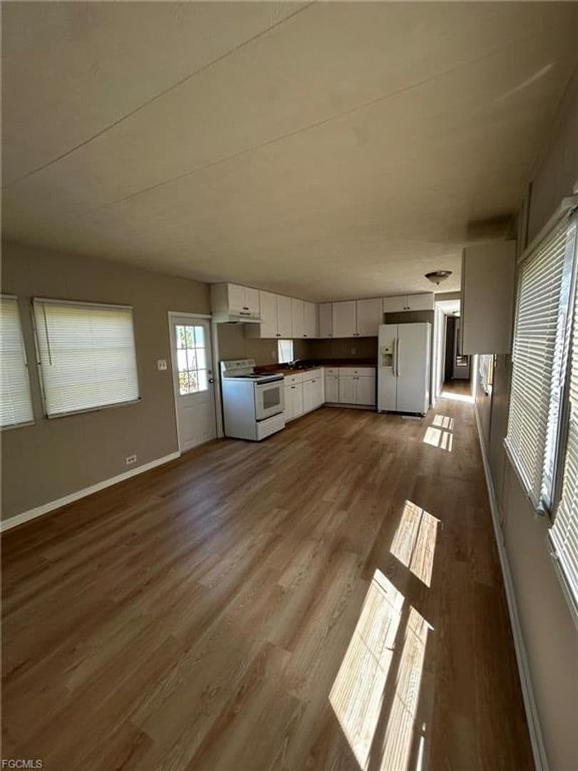 Bonita Springs House: 26186 Princess Ln