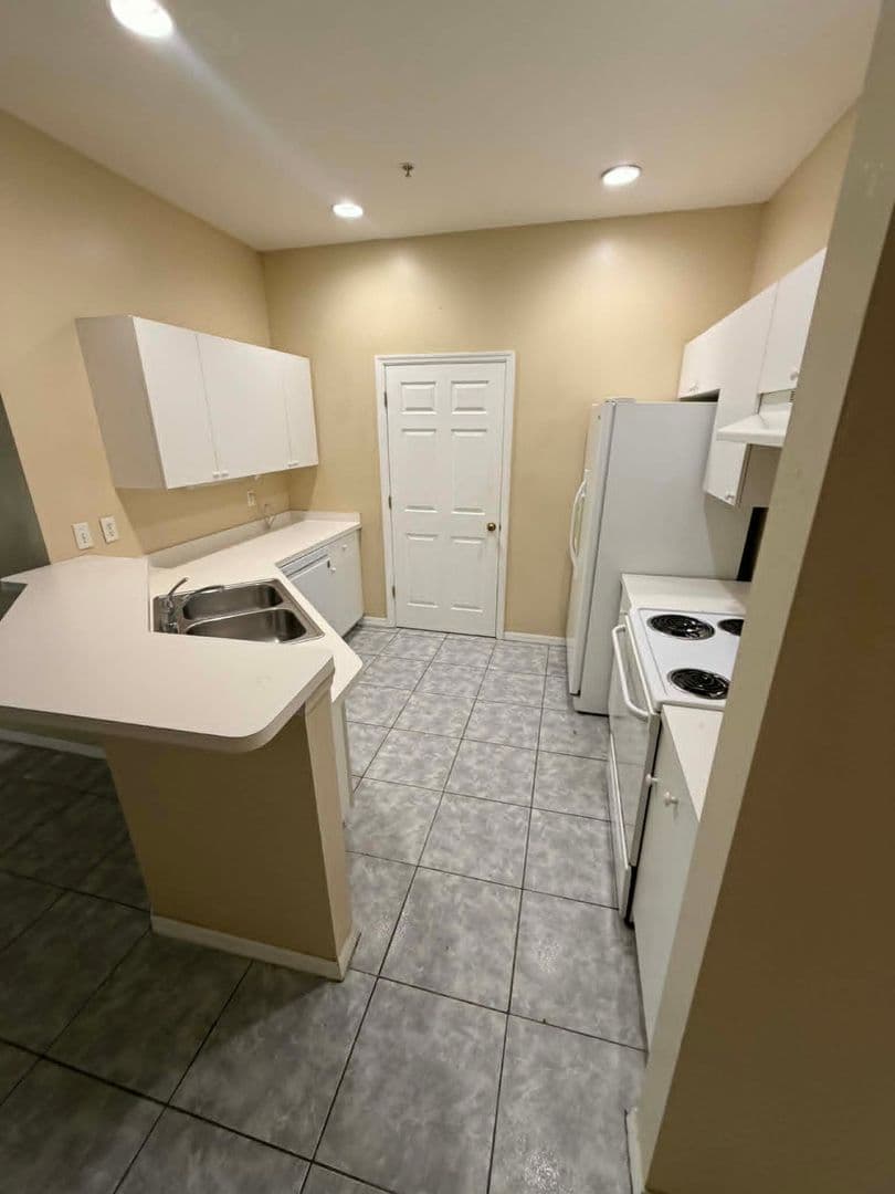 Cape Coral House: 3602 Skyline Blvd - Unit 202