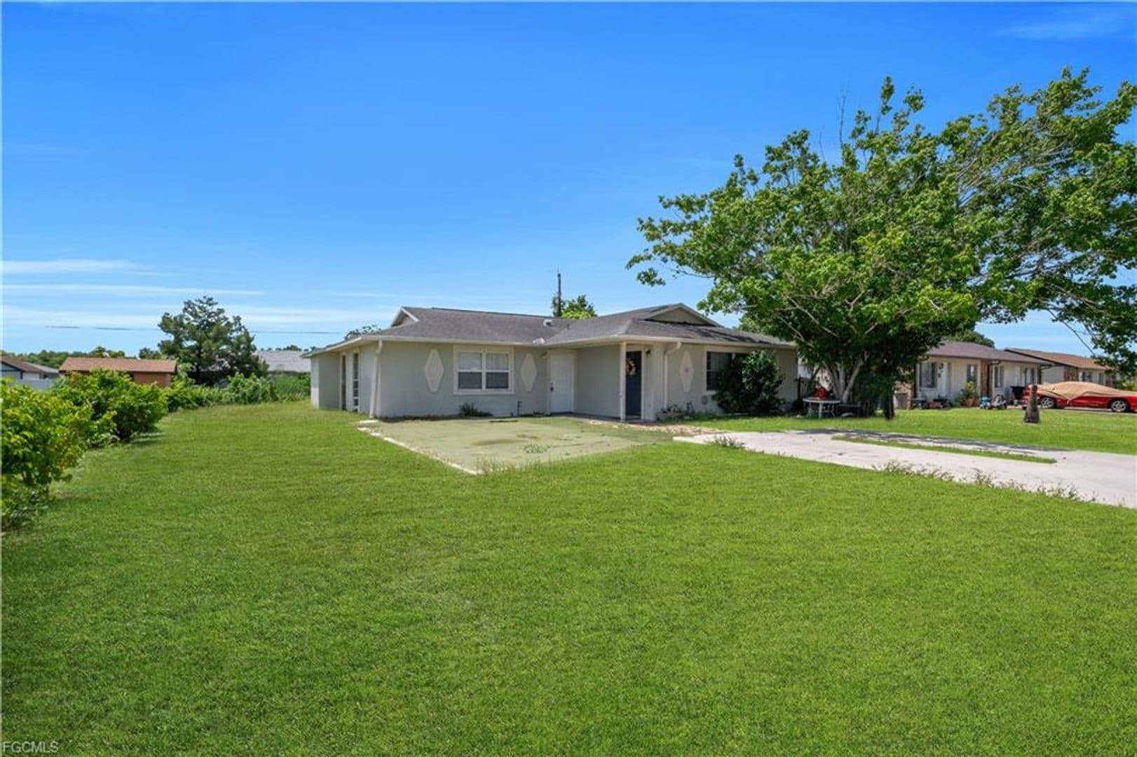 Fort Myers Apartment: 18252-18256 Morgan Drive