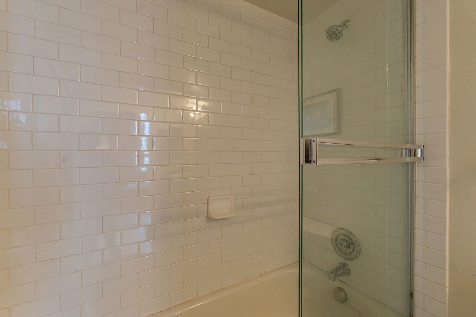 Phoenix House: 114 W Adam St Unit 301