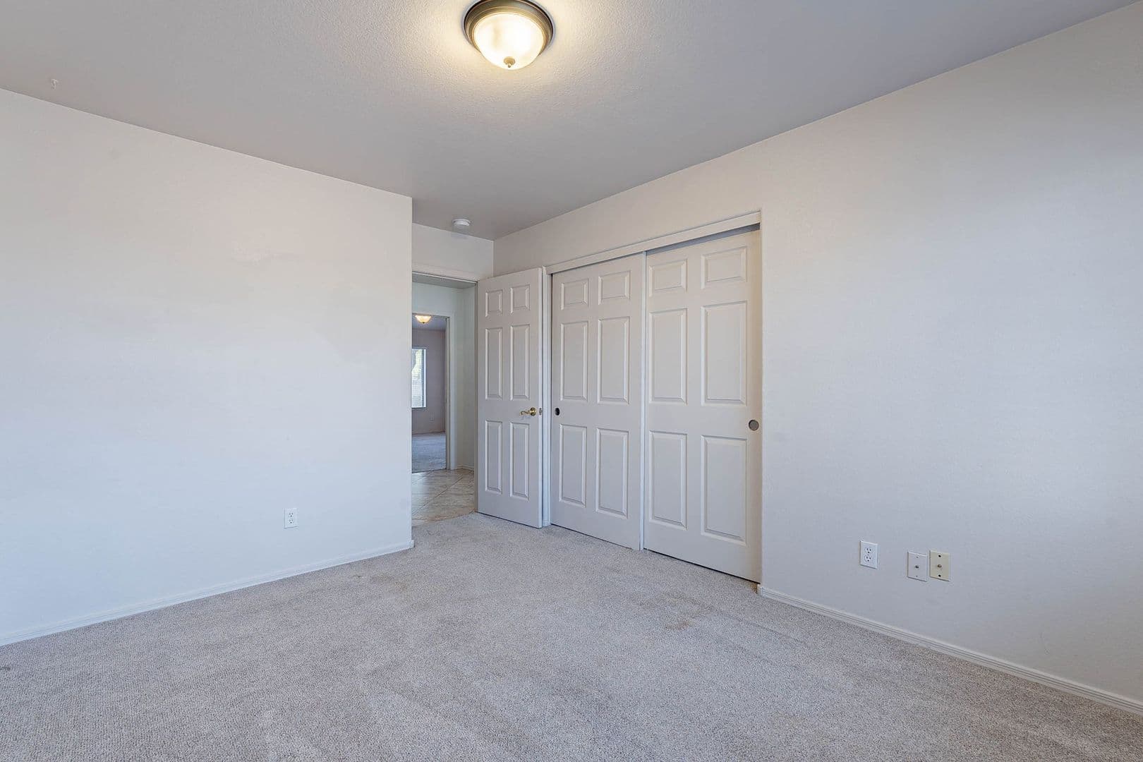 Chandler House: 5463 W Geronimo St