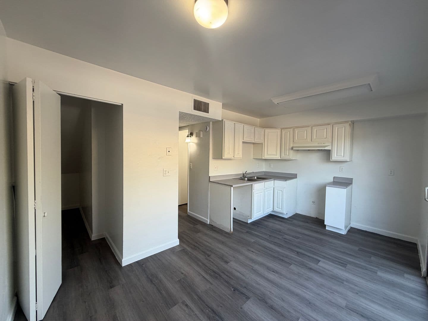 Tucson Apartment: 2950 N Alvernon Way Apt 10103
