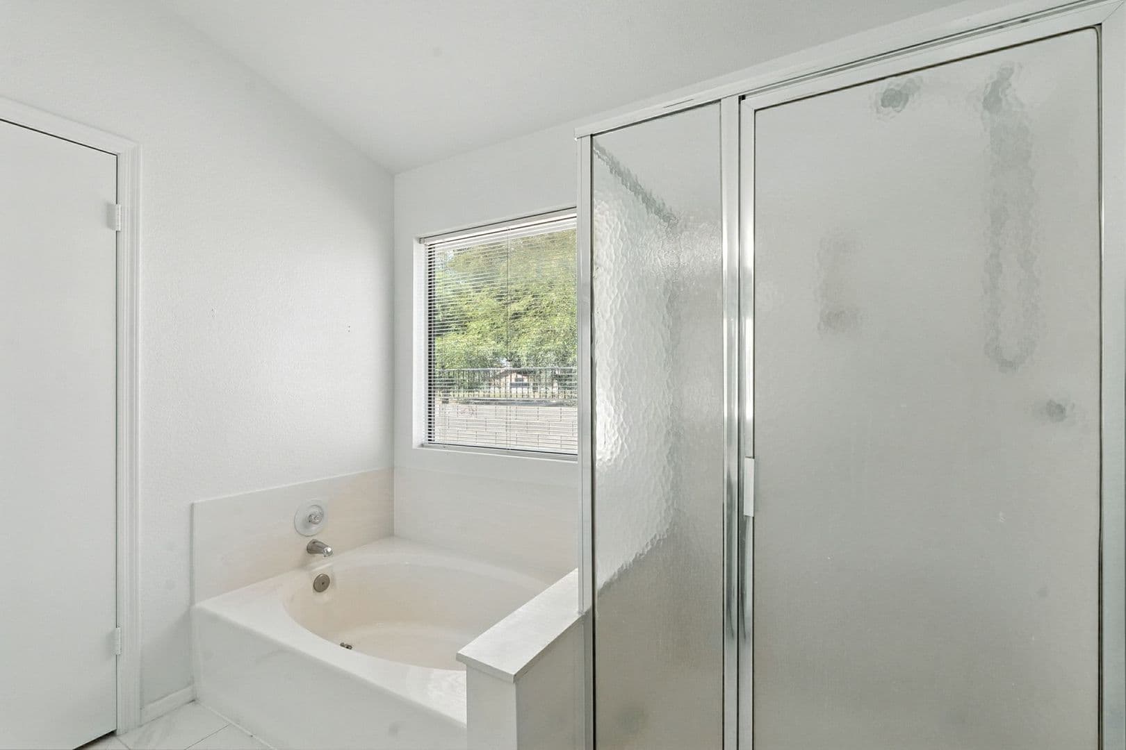 Phoenix House: 766 E Rosemonte Dr