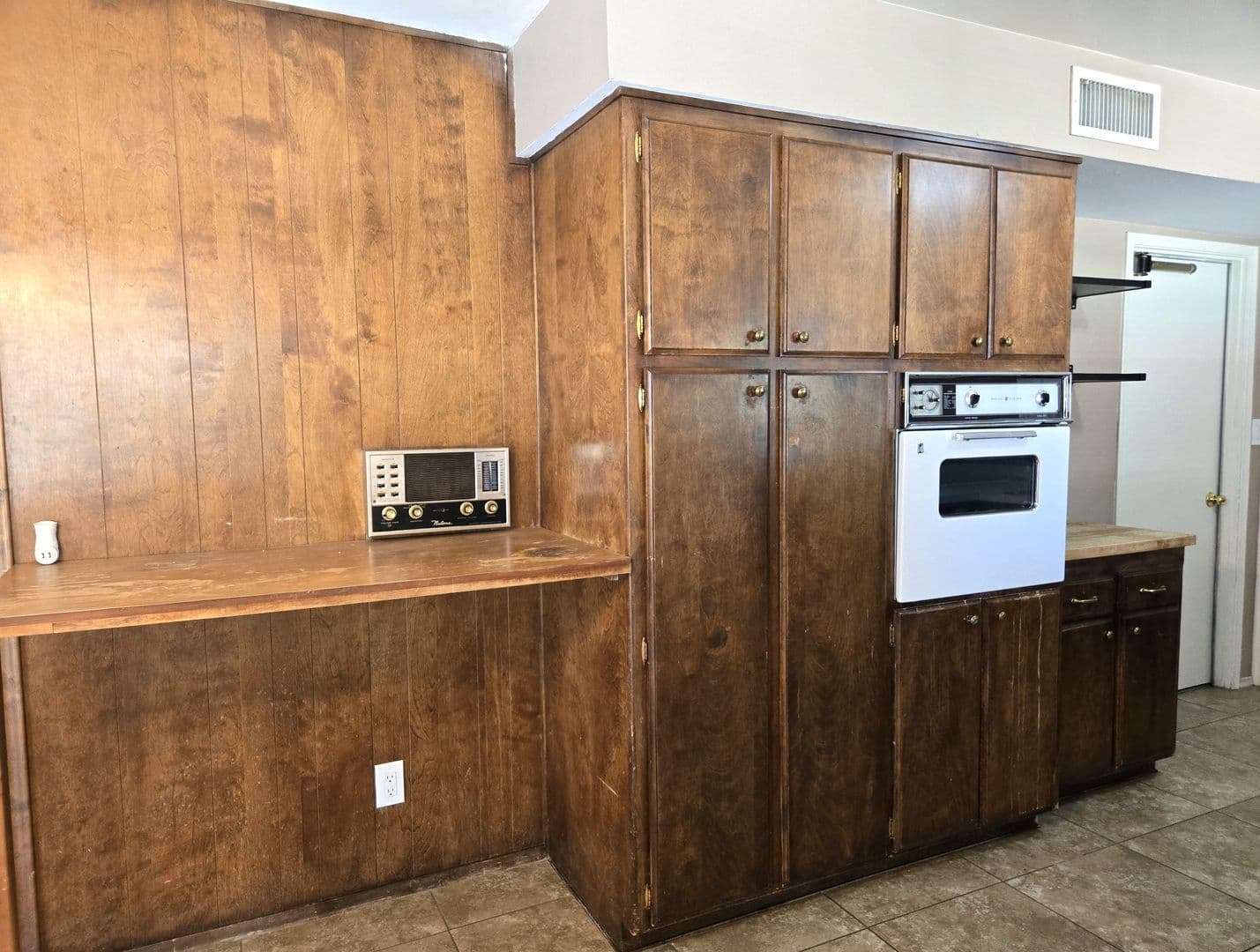 Glendale House: 4330 W Royal Palm Rd