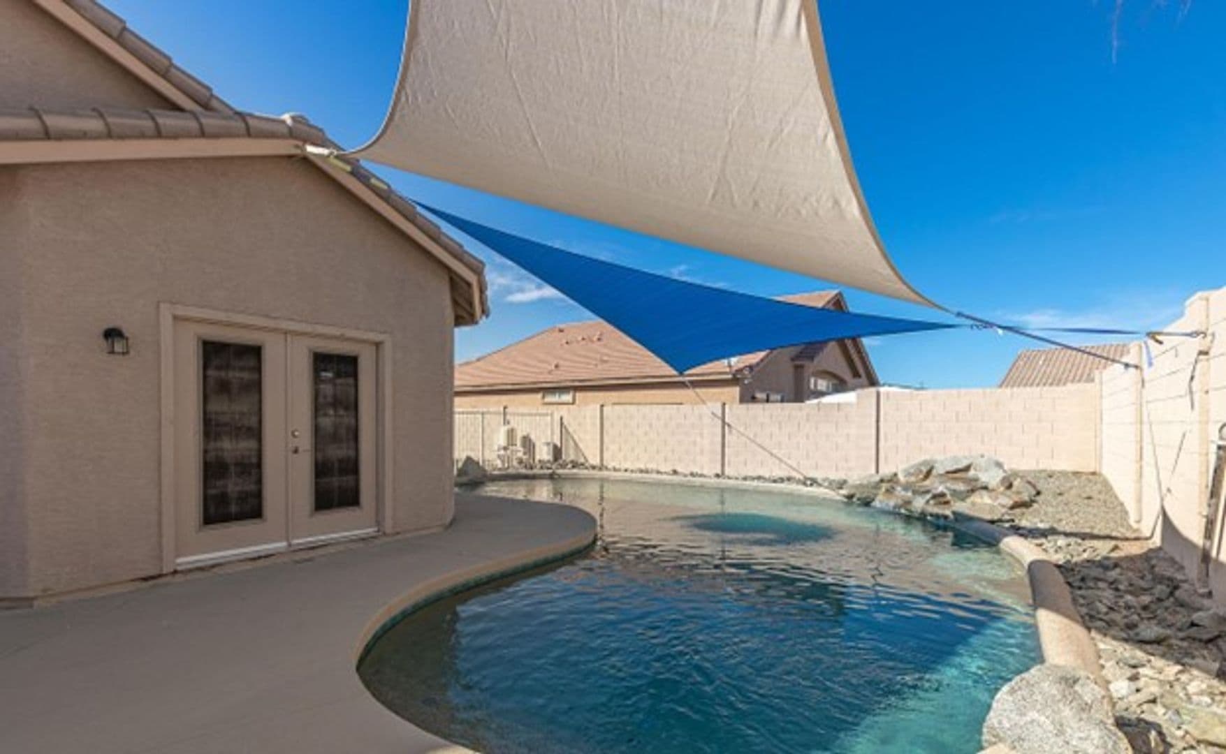 Glendale House: 7323 N 82nd Ave