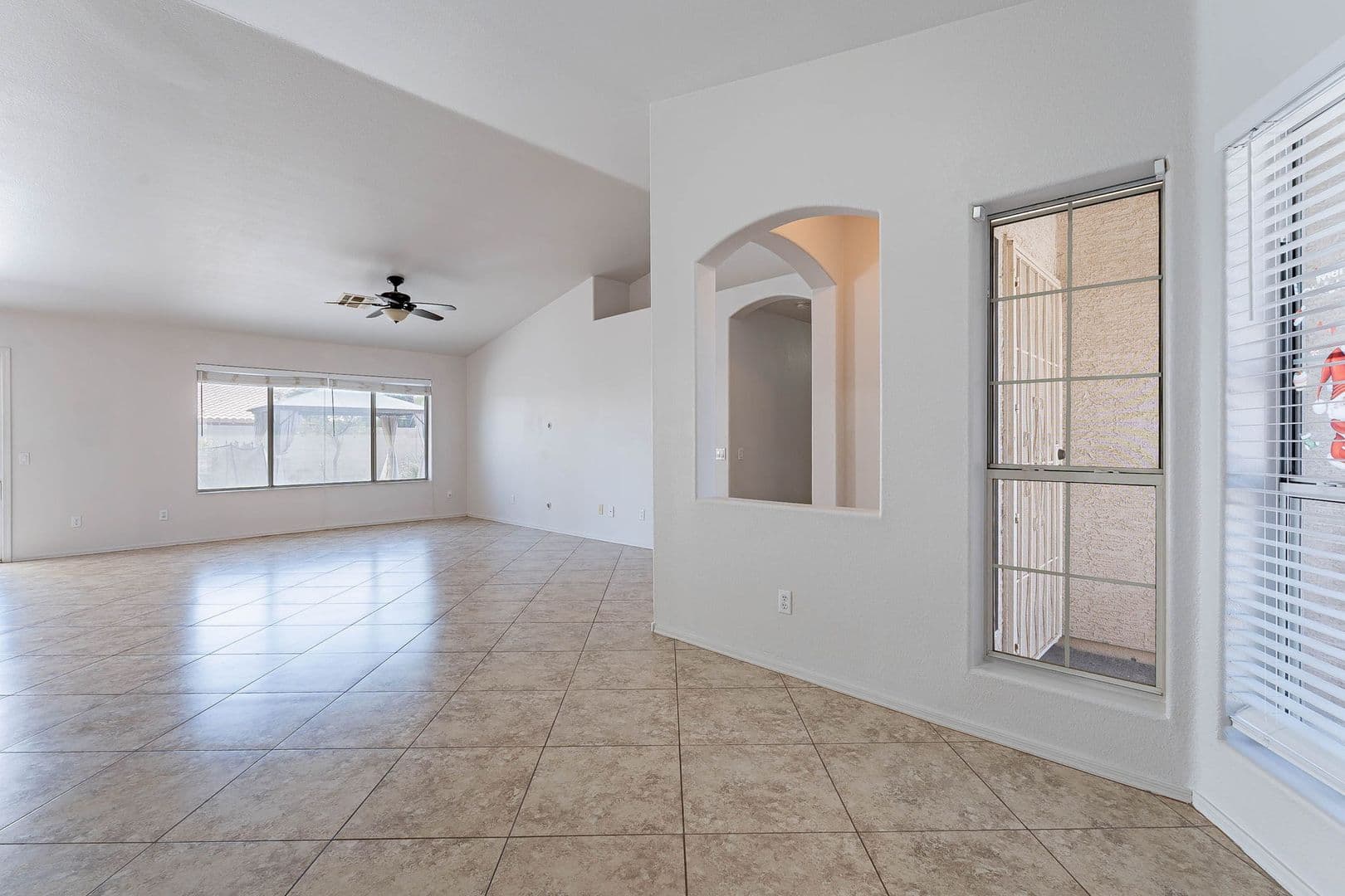 Chandler House: 5463 W Geronimo St
