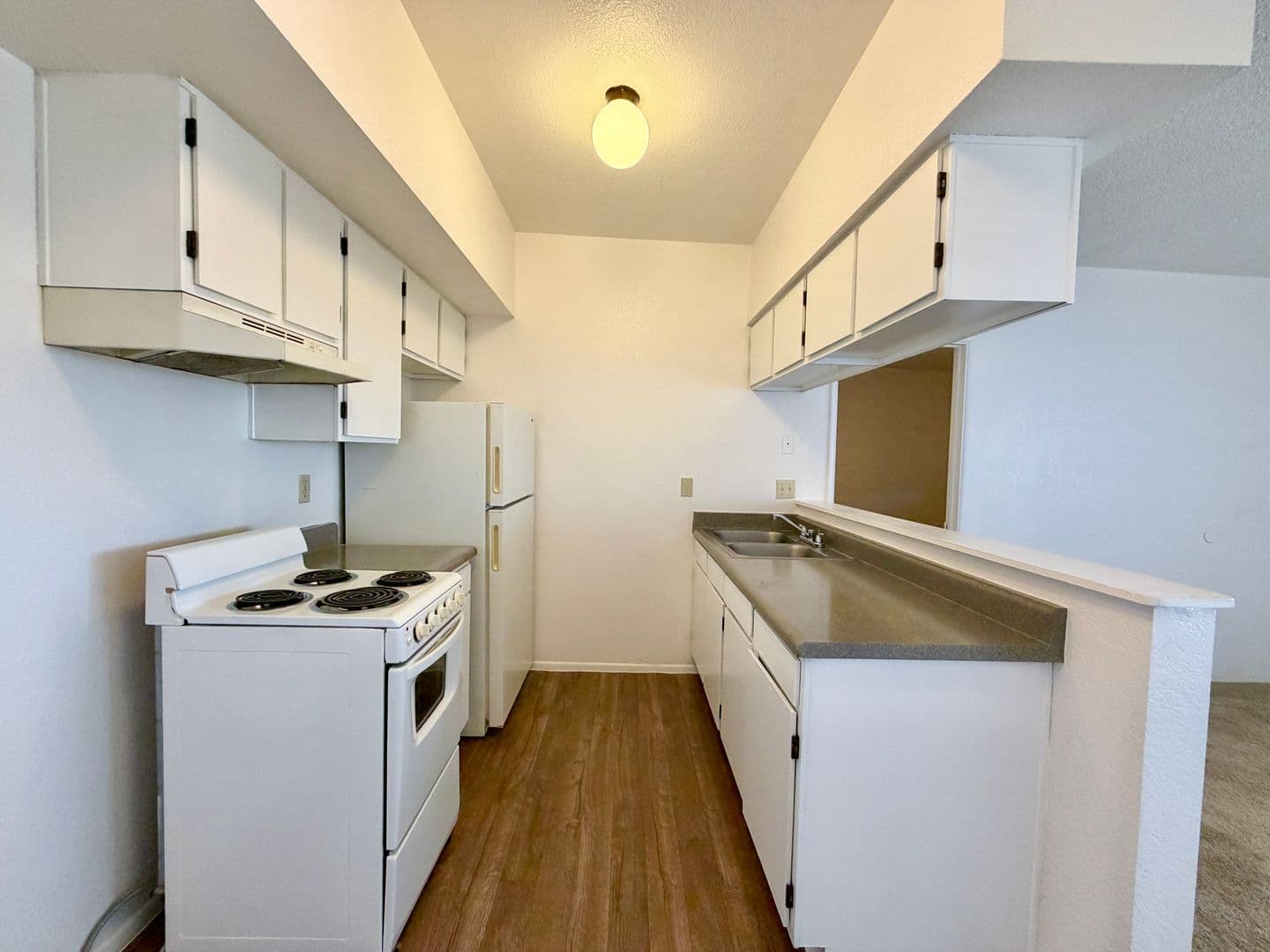 Tucson Apartment: 5770 S Jeanette Blvd