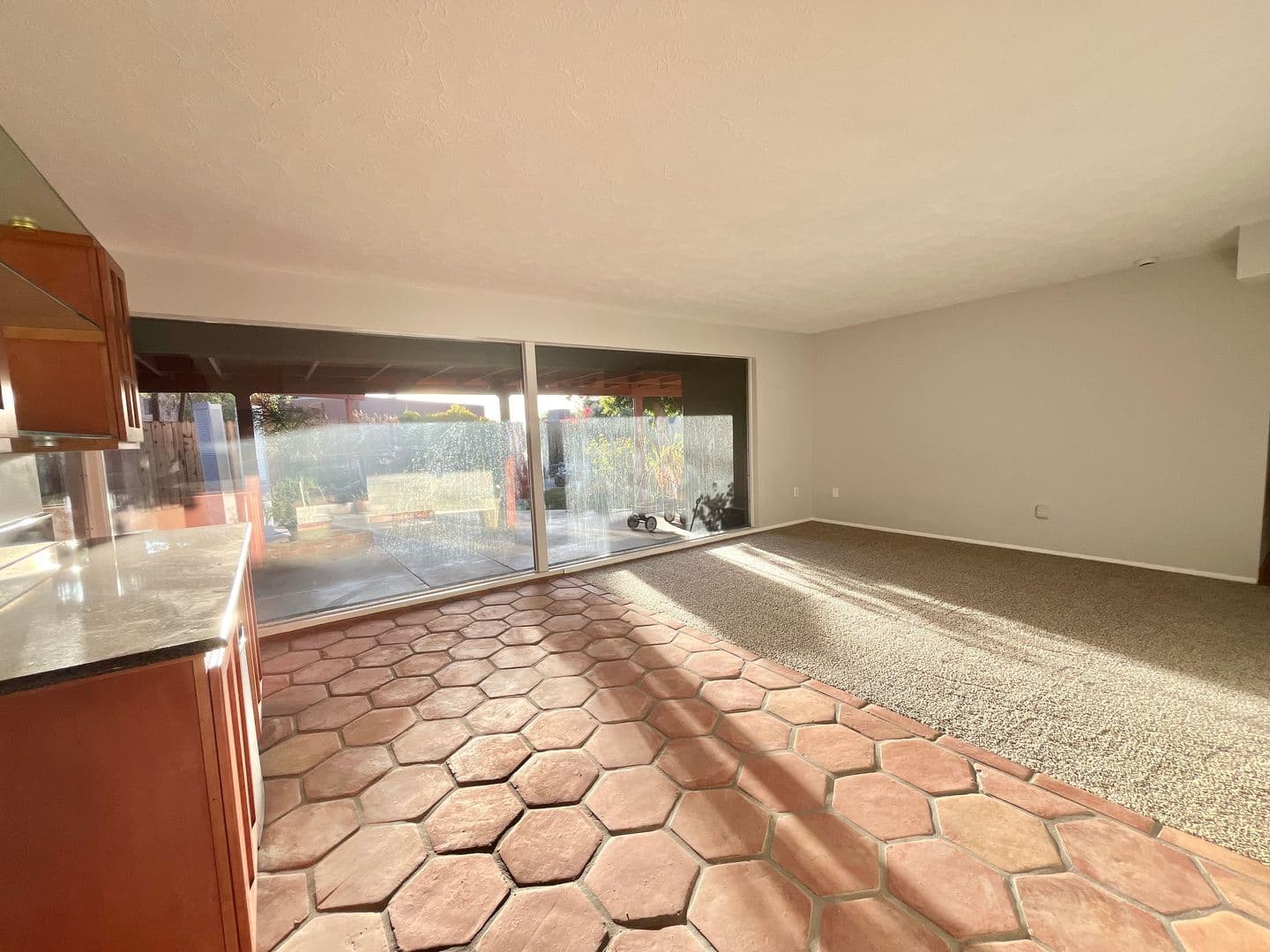 Phoenix House: 1741 E Mountain View Rd