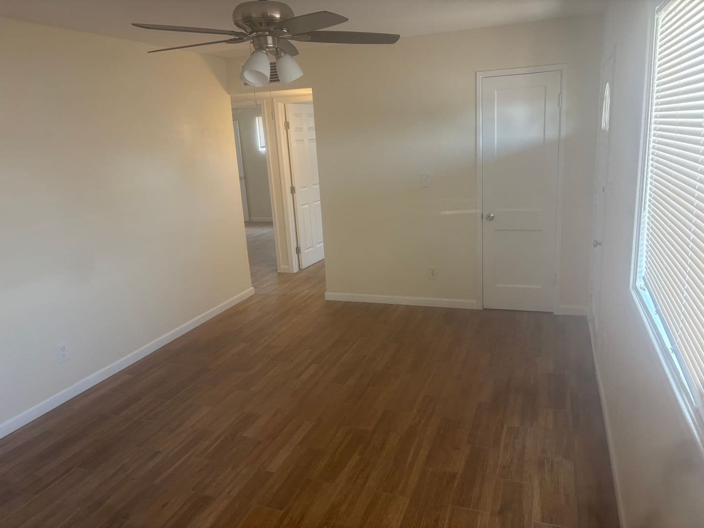 Phoenix House: 2746 W Glenrosa Ave
