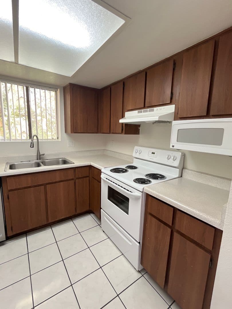 Tempe Apartment: 1201 S McClintock Dr