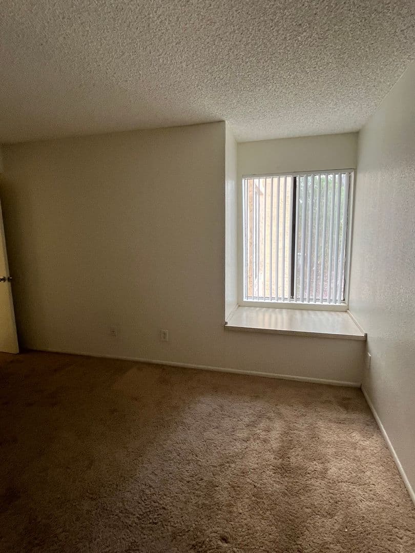 Tempe Apartment: 1201 S McClintock Dr