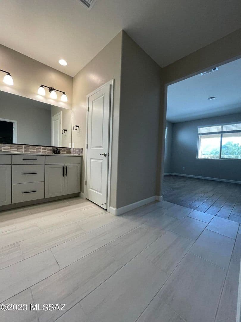 Tucson House: 11504 N. Desert Calico Loop