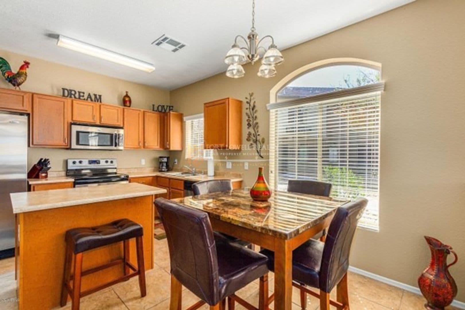 Goodyear Townhome: 458 N 168th Lane