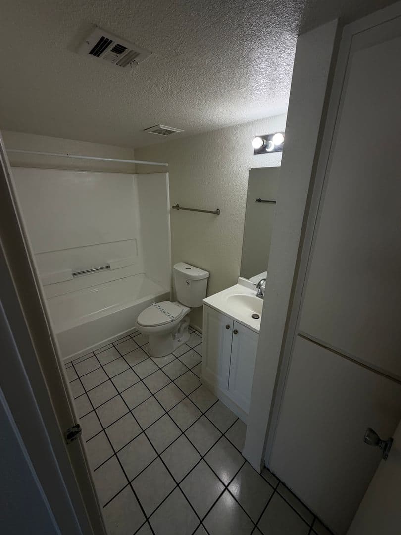 Tempe Apartment: 1201 S McClintock Dr