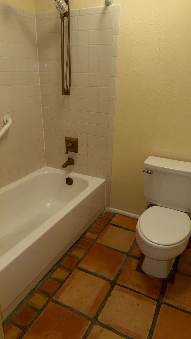 Phoenix Townhome: 9801 N. 5th St