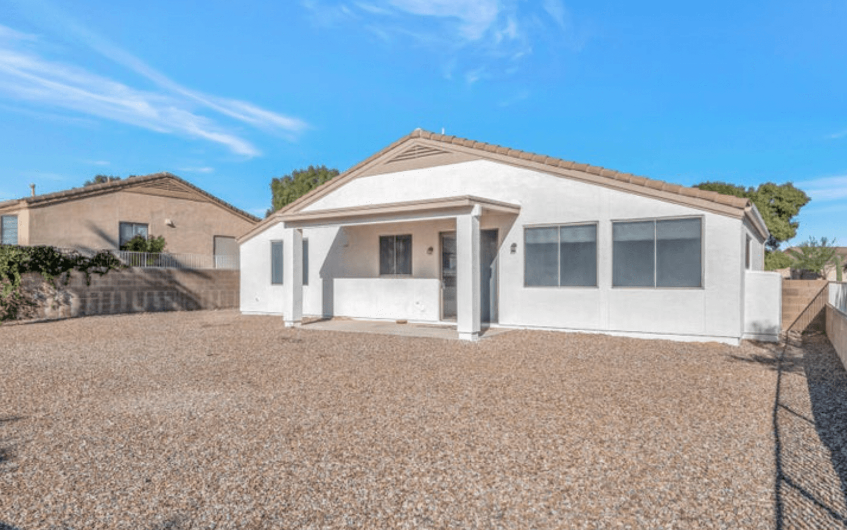 Tucson House: 355 W Greys Rd