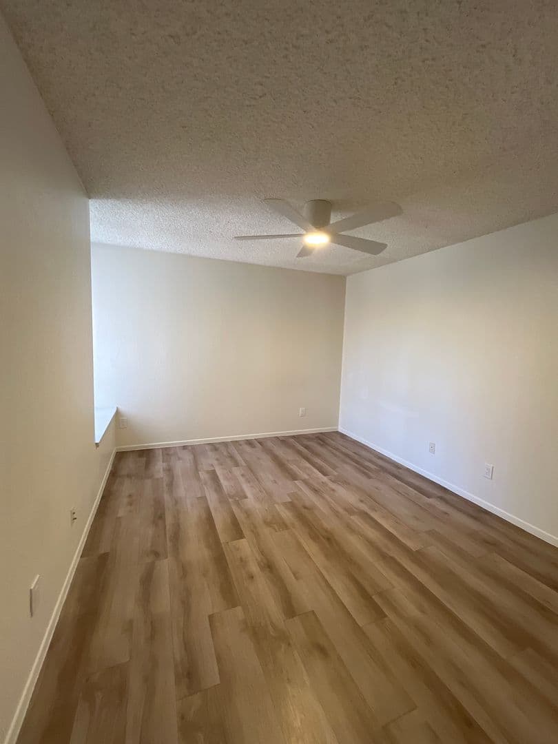 Tempe Apartment: 1201 S McClintock Dr