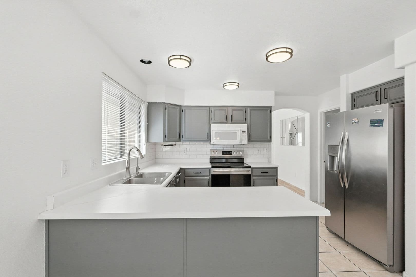 Phoenix House: 766 E Rosemonte Dr