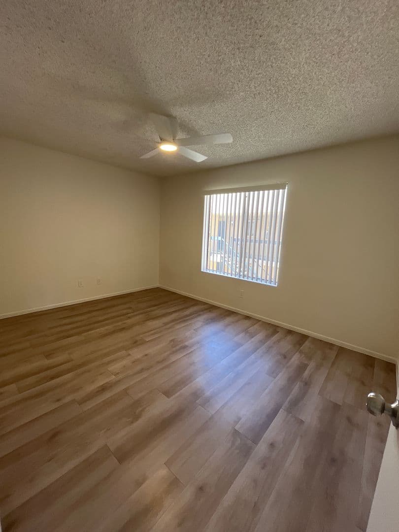 Tempe Apartment: 1201 S McClintock Dr