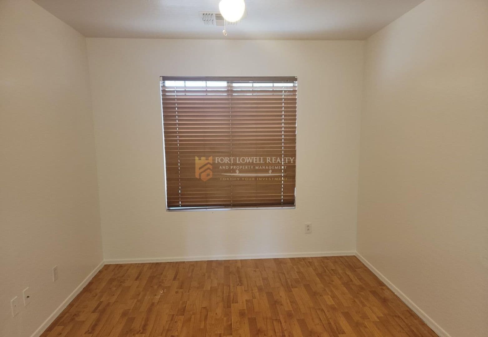 Phoenix House: 3133 W Huntington Dr