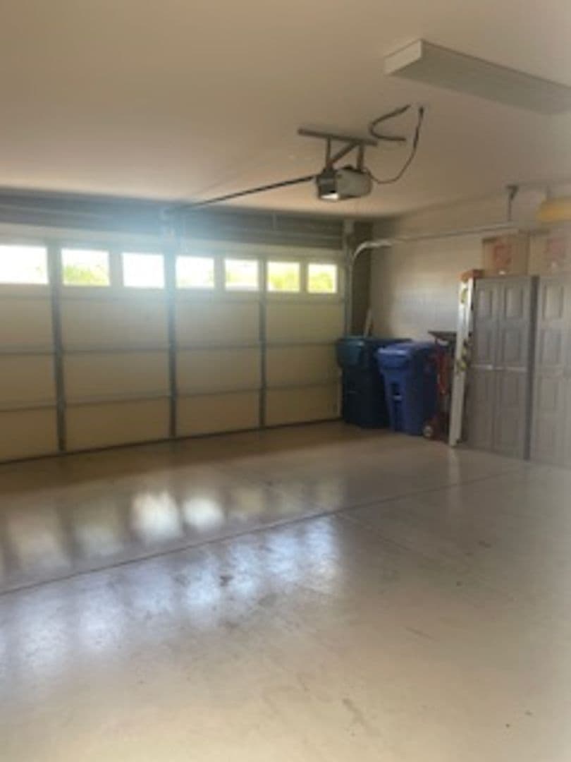 Tucson Townhome: 8601 N Johnny Miller Dr