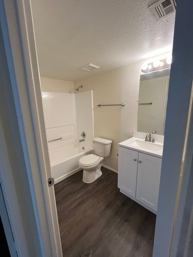 Tempe Apartment: 1201 S McClintock Dr