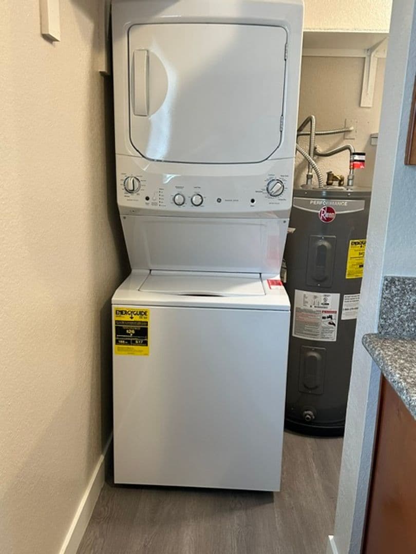 Mesa Apartment: 260 W 8th Ave Unit 223