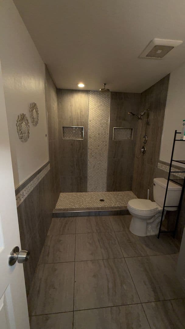 Phoenix Apartment: 1911 E. Harvard St