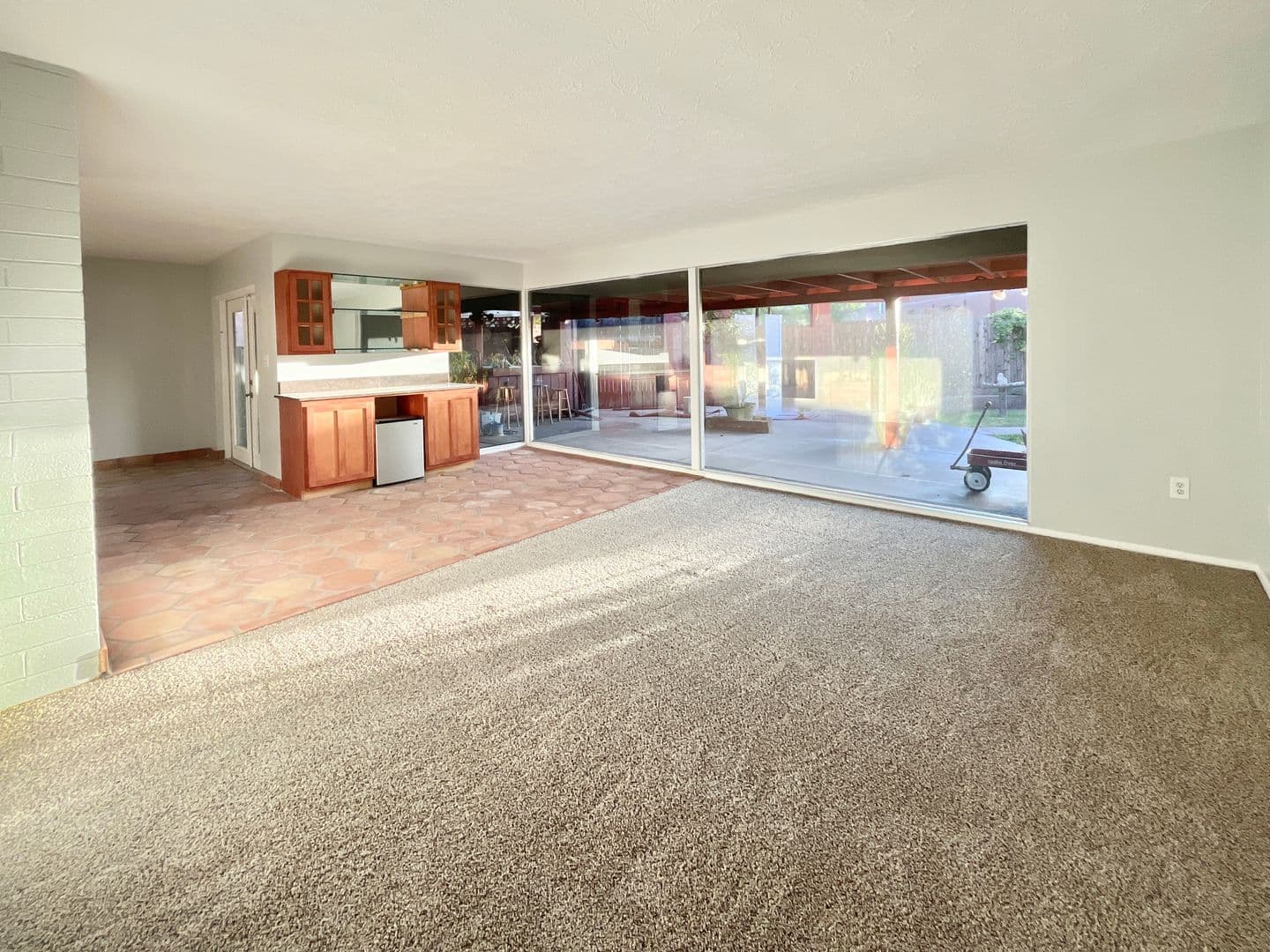 Phoenix House: 1741 E Mountain View Rd