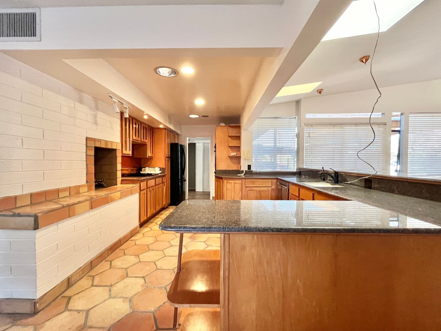 Phoenix House: 1741 E Mountain View Rd