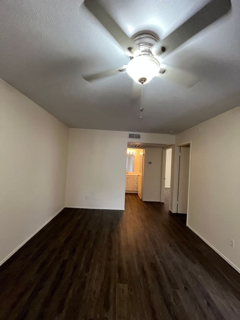 Tempe Apartment: 1201 S McClintock Dr