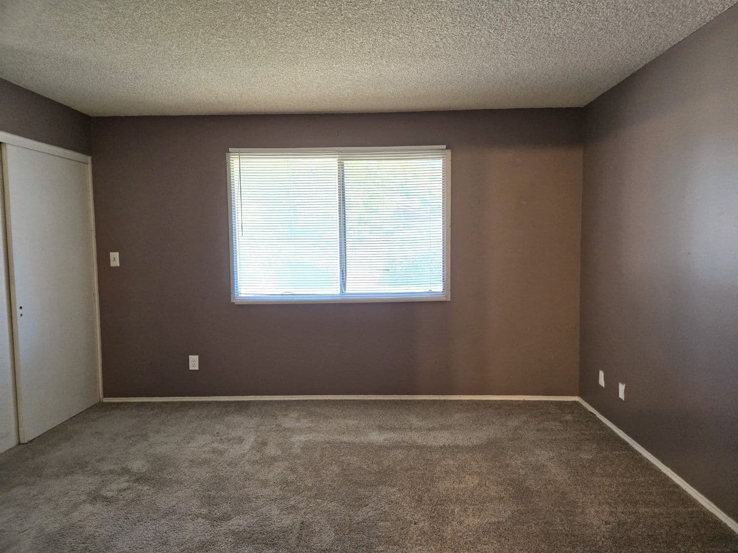Glendale House: 4330 W Royal Palm Rd