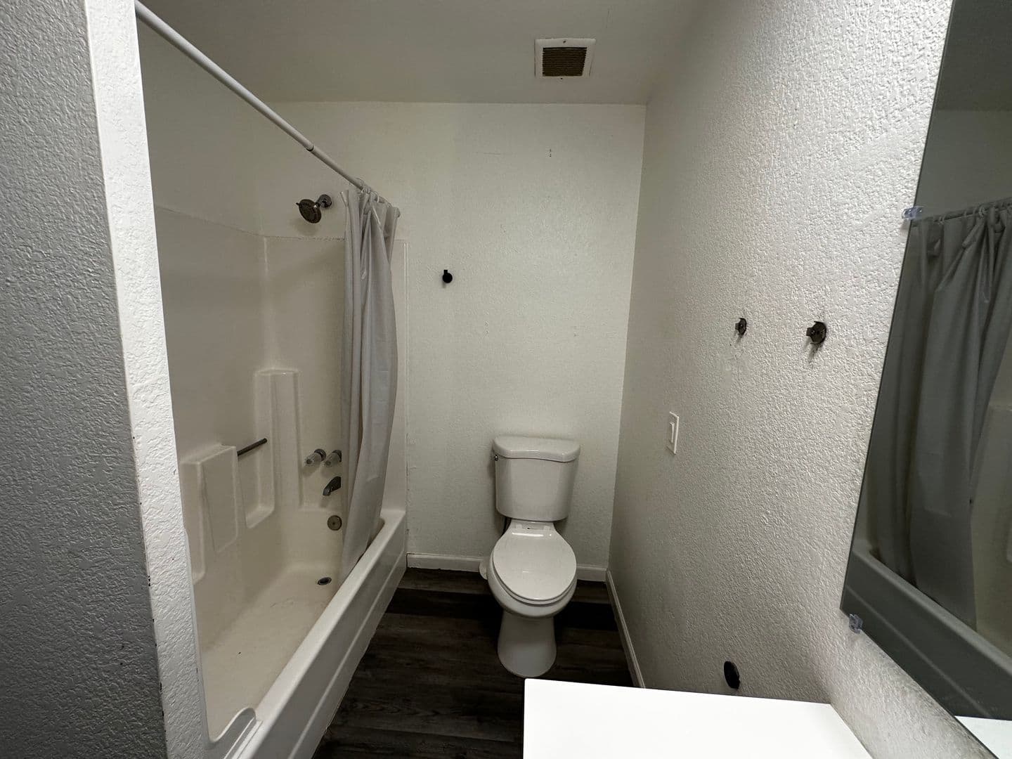 Phoenix Apartment: 2006 N 51st St