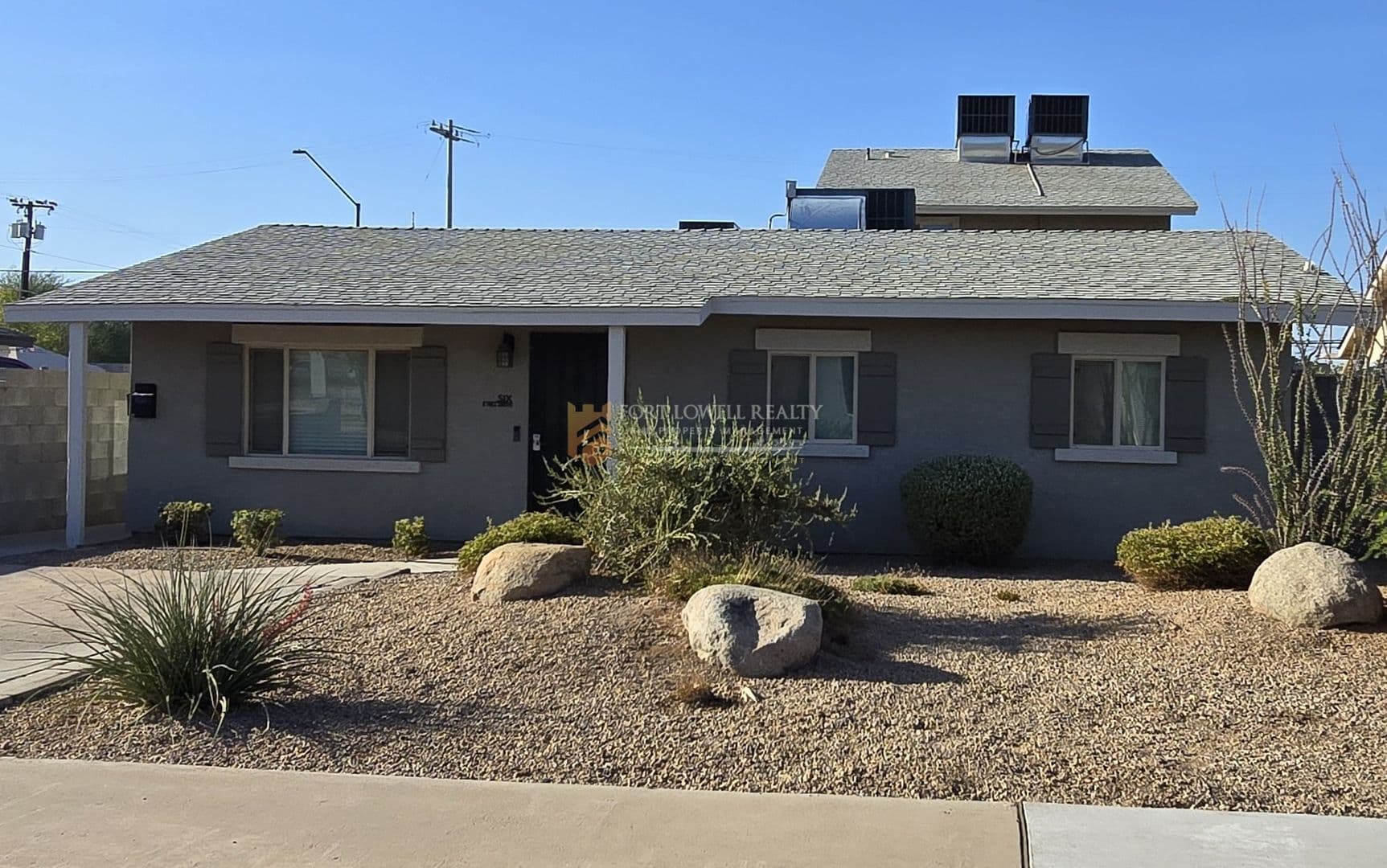 Avondale Apartment: 6 E Hill Dr Apt A