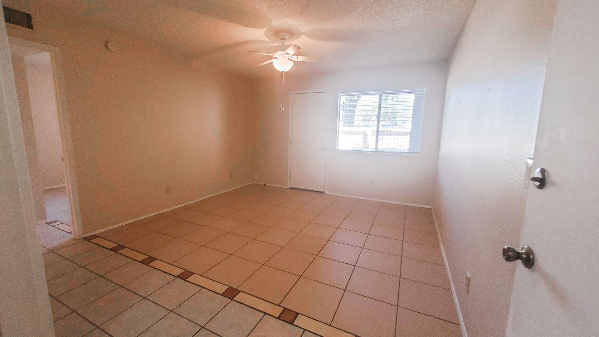 Tucson Apartment: 5803 N Camino Esplendora