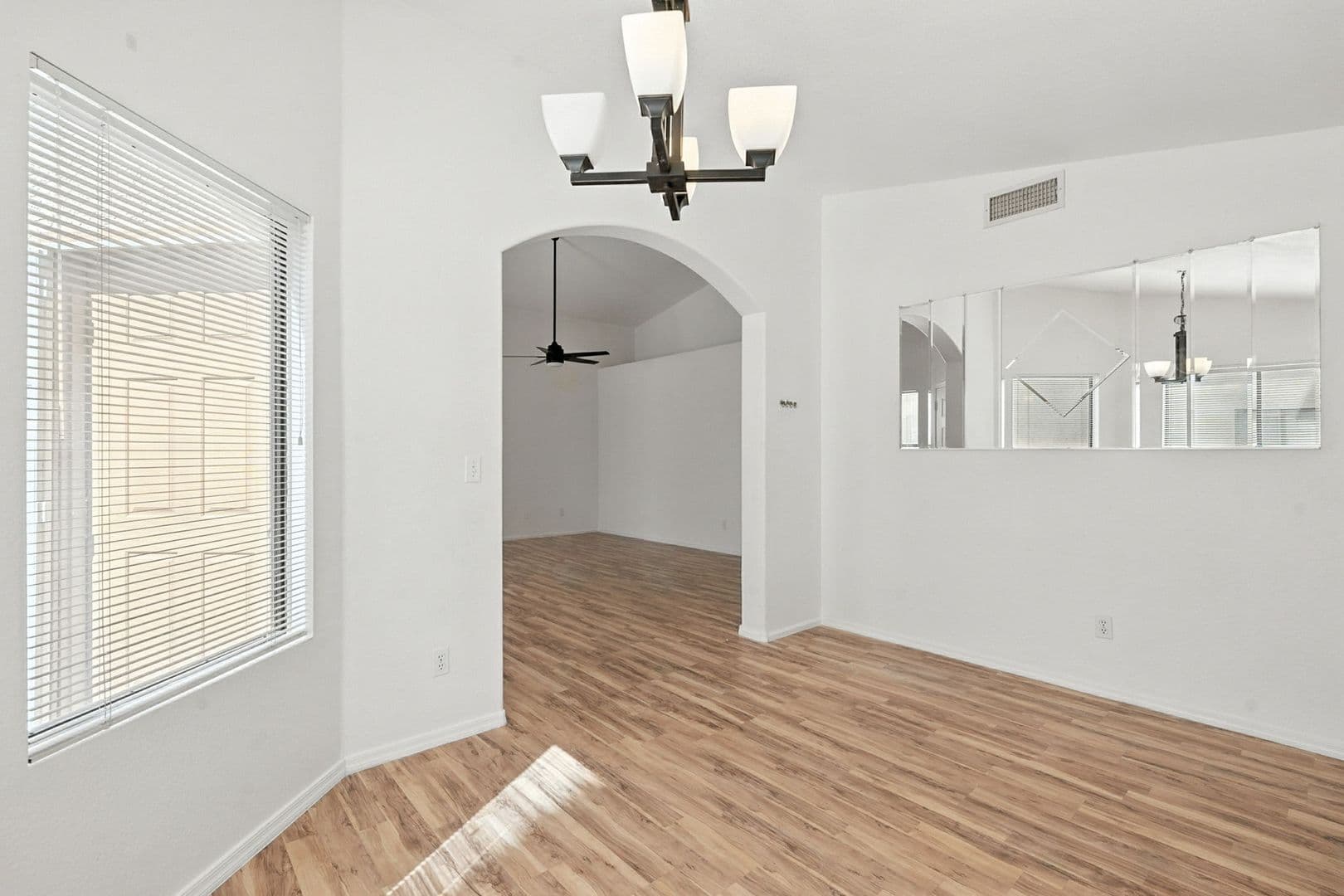 Phoenix House: 766 E Rosemonte Dr