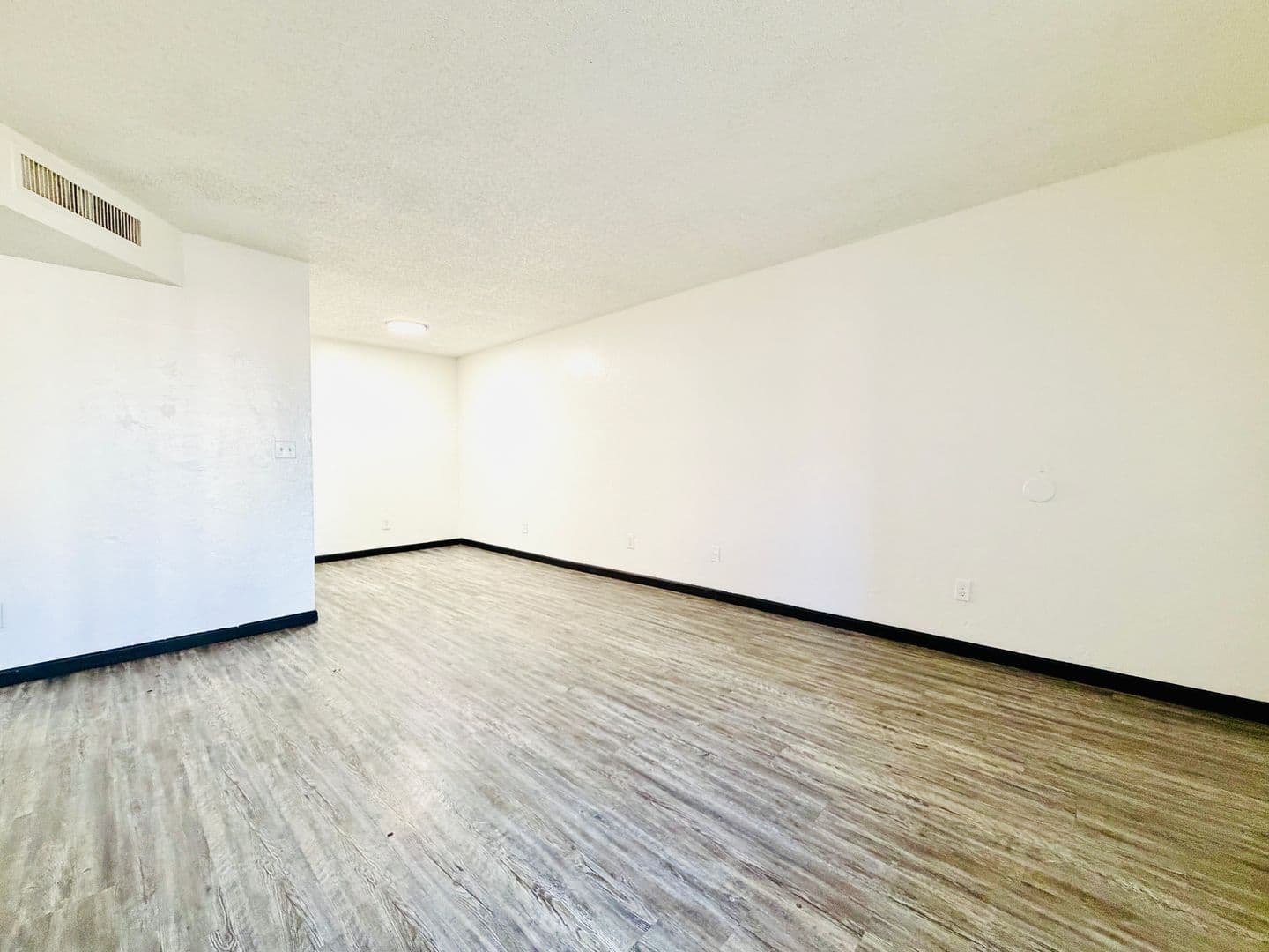 Tucson Apartment: 1502 W Ajo Way