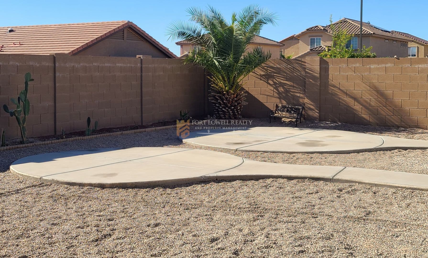 Buckeye House: 22263 W Shadow Dr