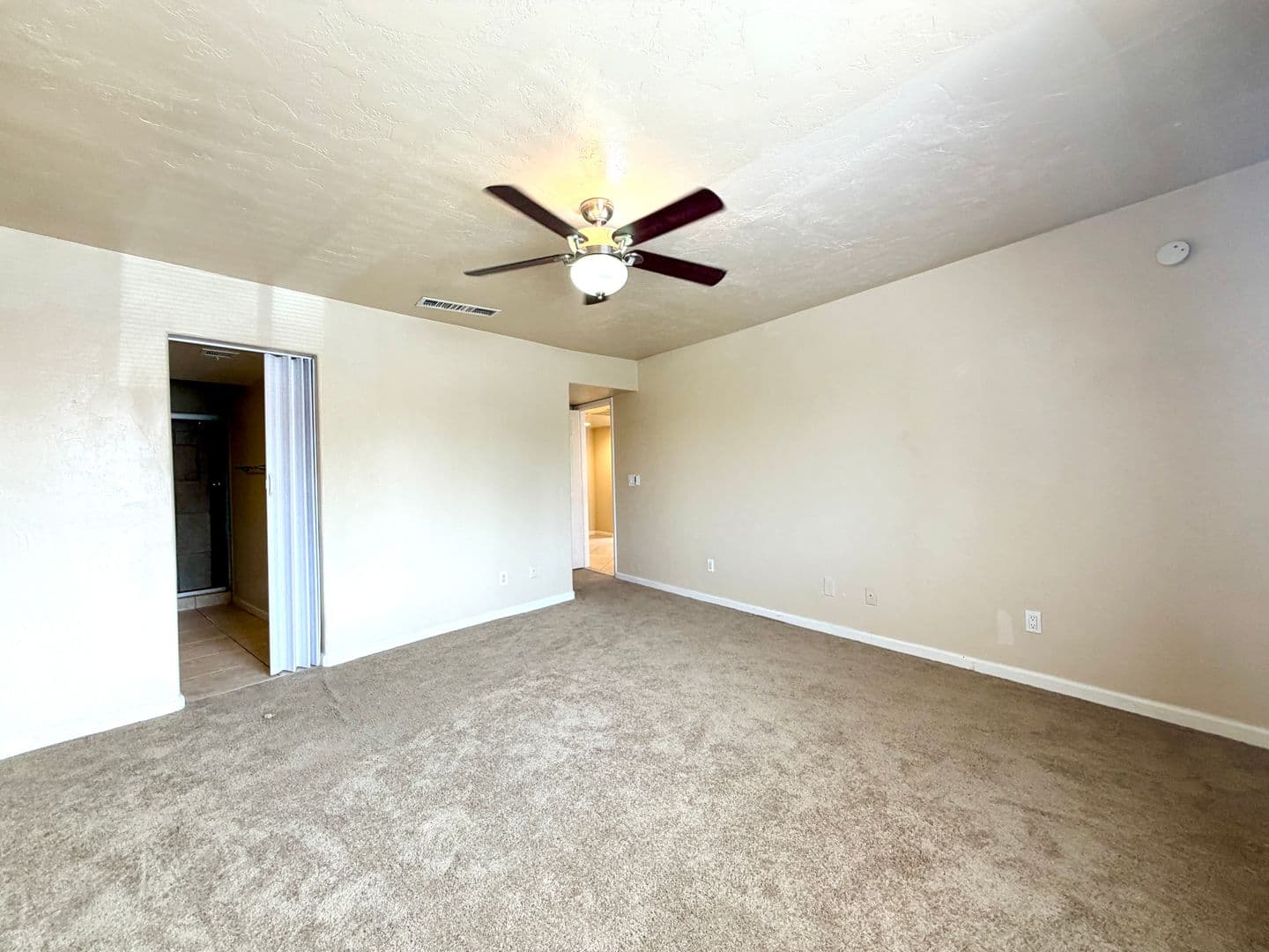 Tucson Apartment: 8750 E Cooper St