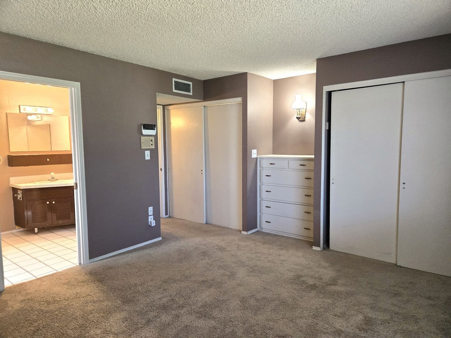 Glendale House: 4330 W Royal Palm Rd
