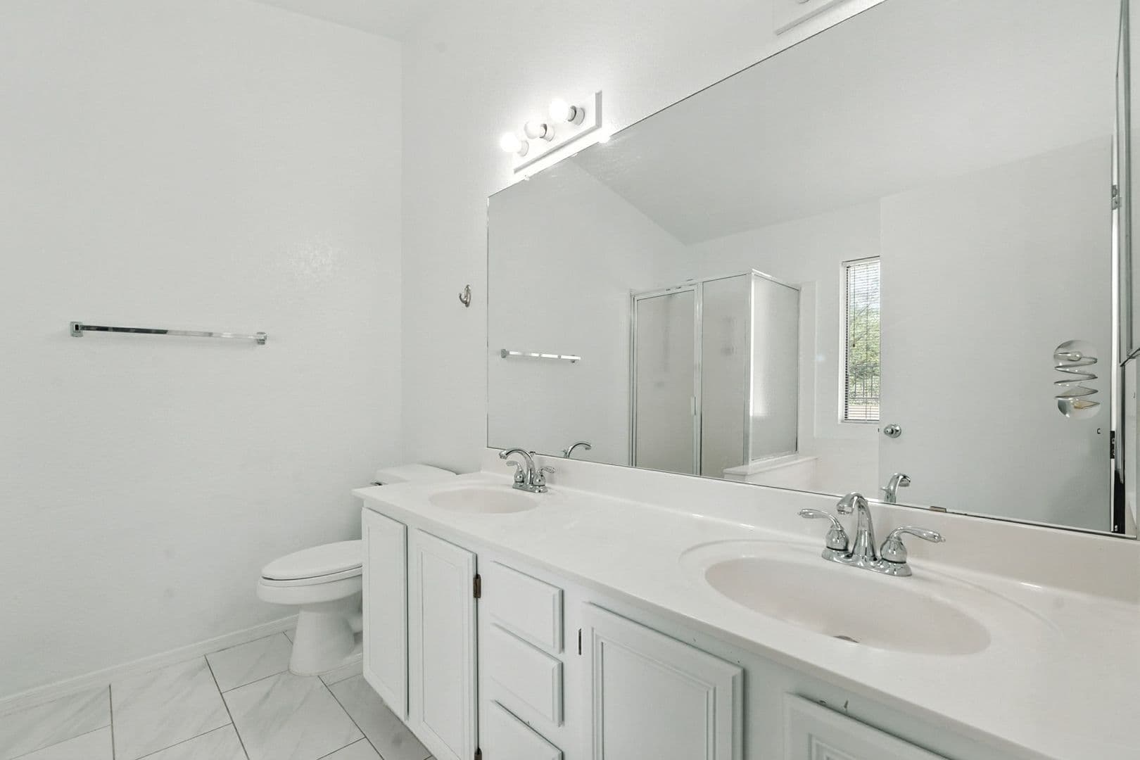 Phoenix House: 766 E Rosemonte Dr