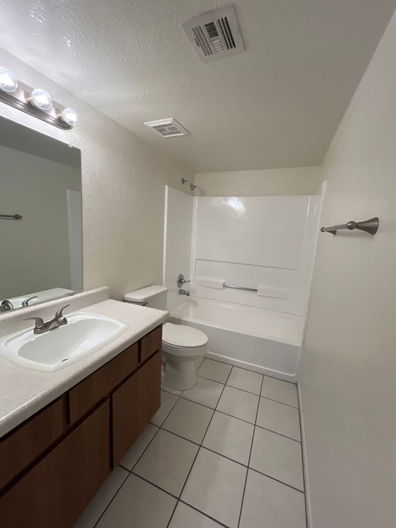 Tempe Apartment: 1201 S McClintock Dr