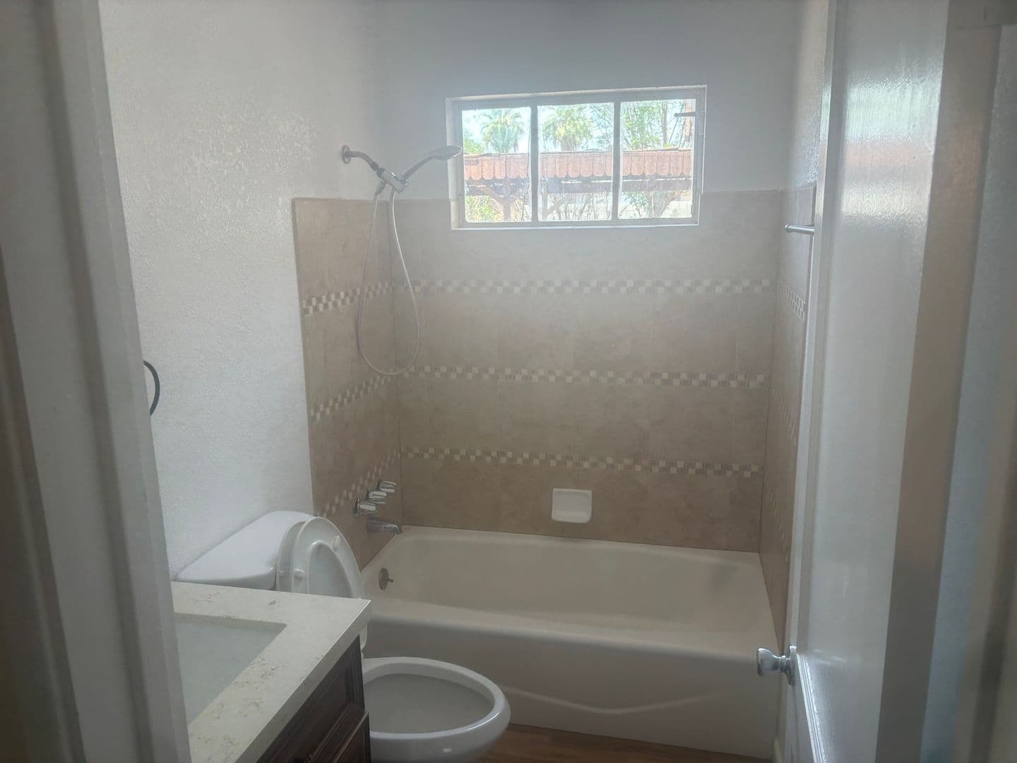 Phoenix House: 2746 W Glenrosa Ave