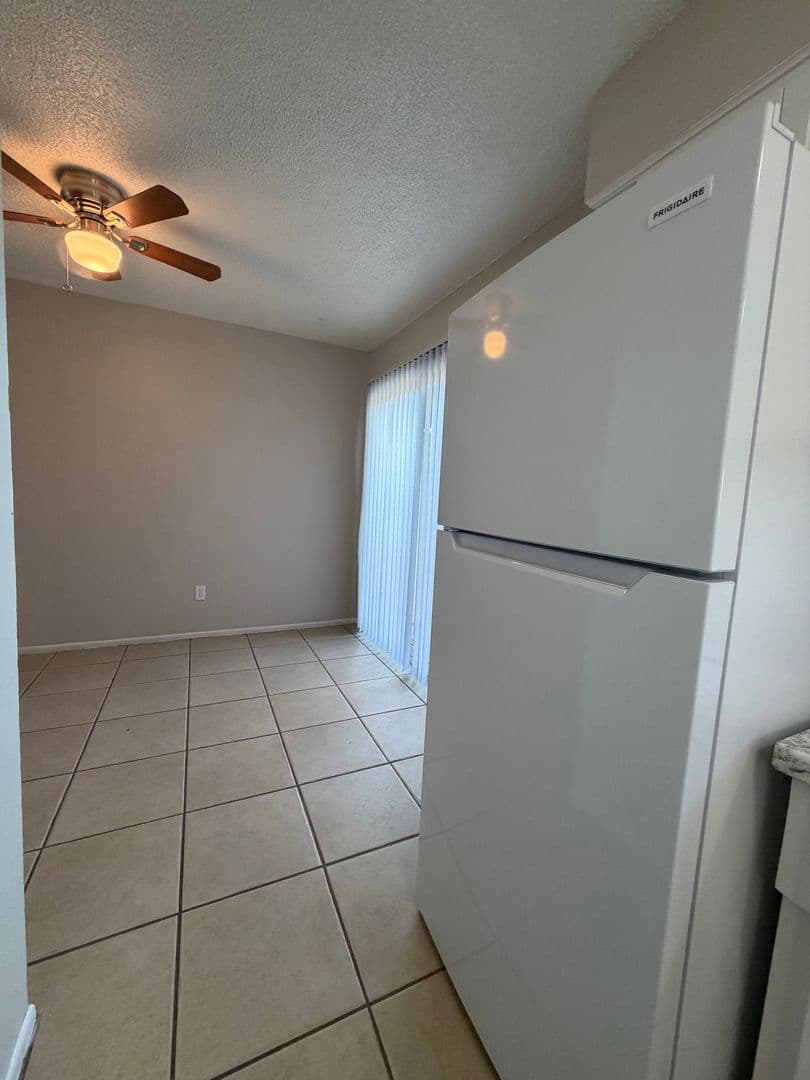 Tucson Apartment: 1420 N Craycroft Rd