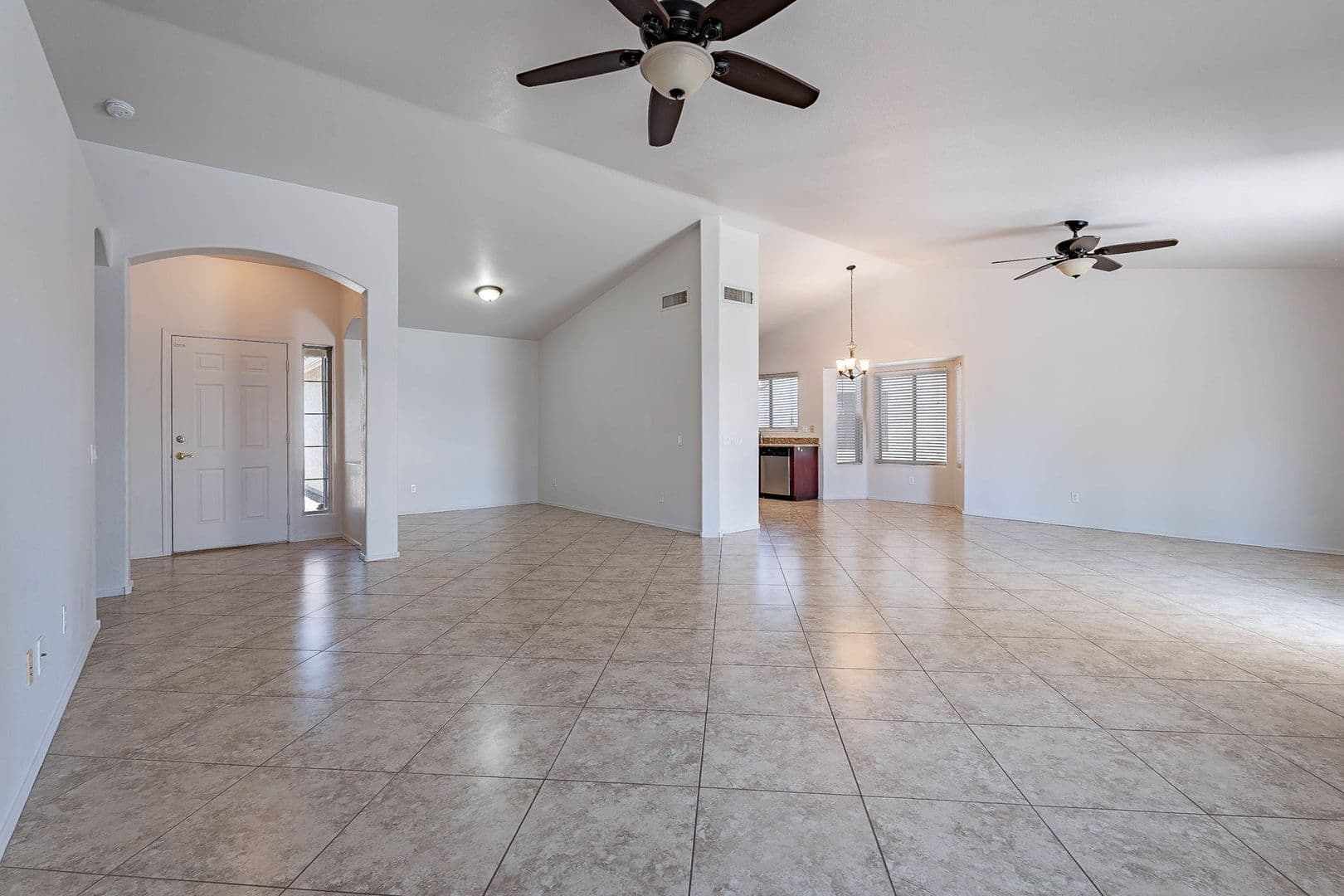 Chandler House: 5463 W Geronimo St
