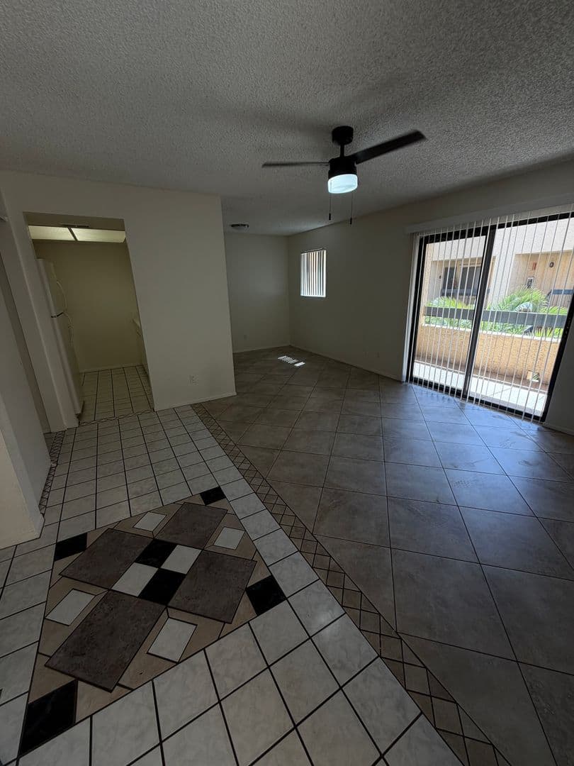 Tempe Apartment: 1201 S McClintock Dr