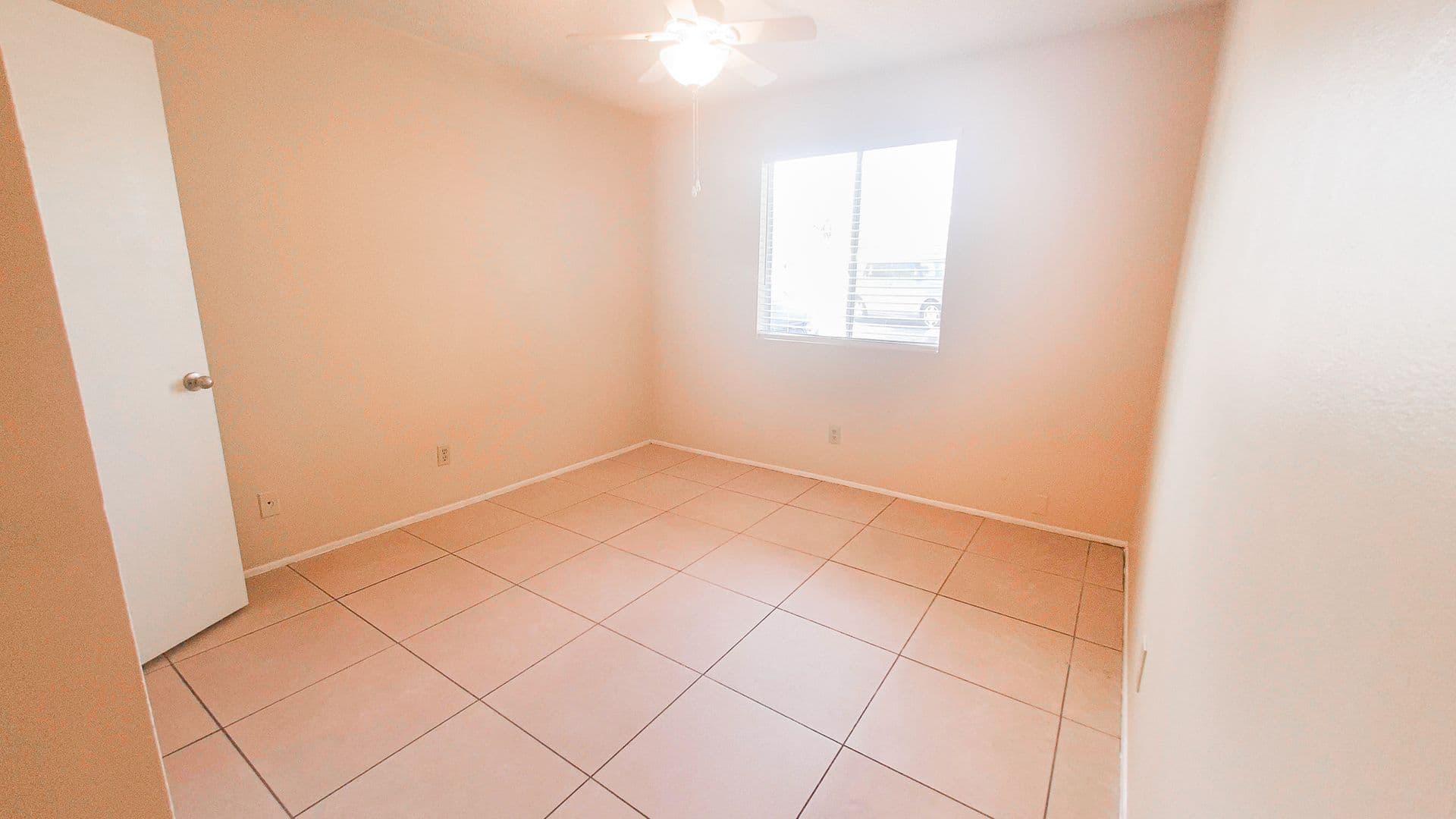 Tucson Apartment: 5803 N Camino Esplendora